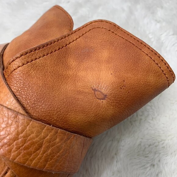 UGG 1017471 Women's Brown Elora Leather Ankle Boots Size 8 - Picture 4 of 12